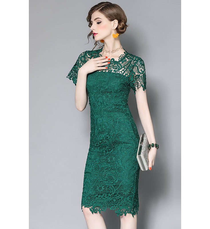 Green Sheath Lace Knee Length Dress