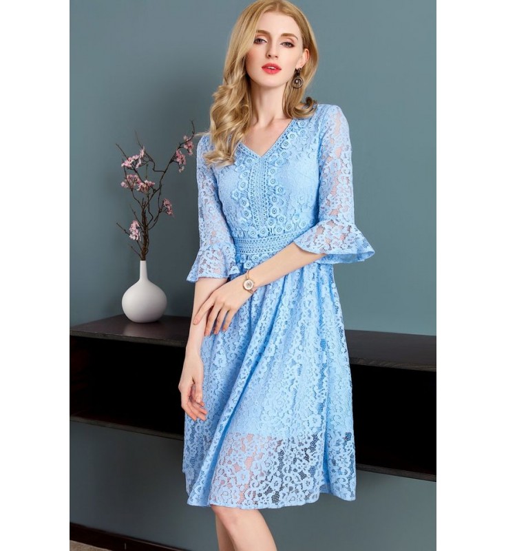 Light Blue V-neck Half Sleeves Lace Dress